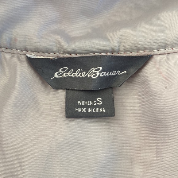 Eddie Bauer lightly insulated short coat - Picture 6 of 6